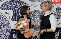 Анну Чалышеву поздравили с "Дебютом"